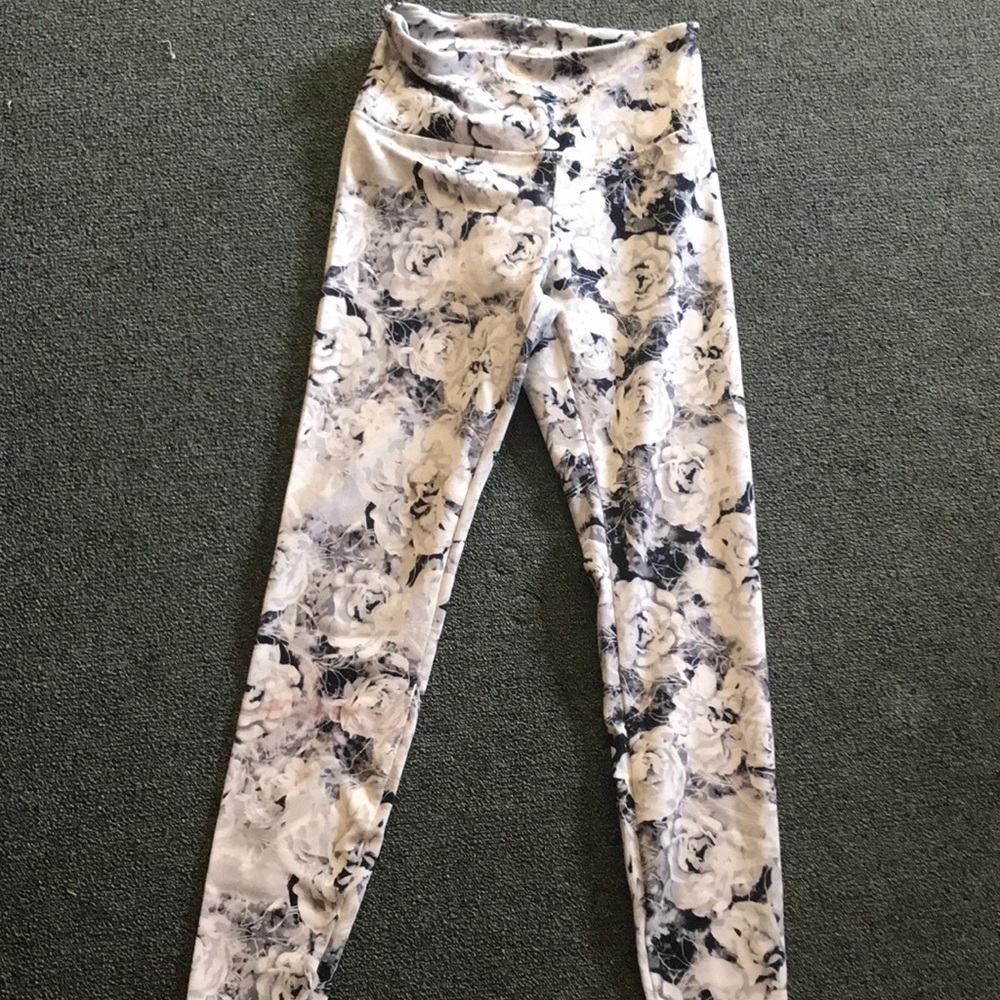 Rose leggings